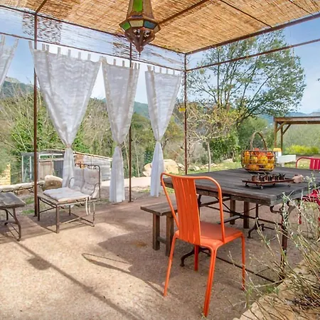 Nice In With 1 Bedrooms And Outdoor Swimming Pool Carbuccia