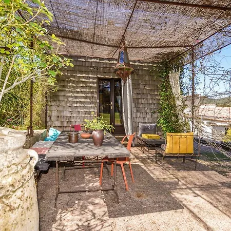 Nice In With 1 Bedrooms And Outdoor Swimming Pool Сasa de vacaciones